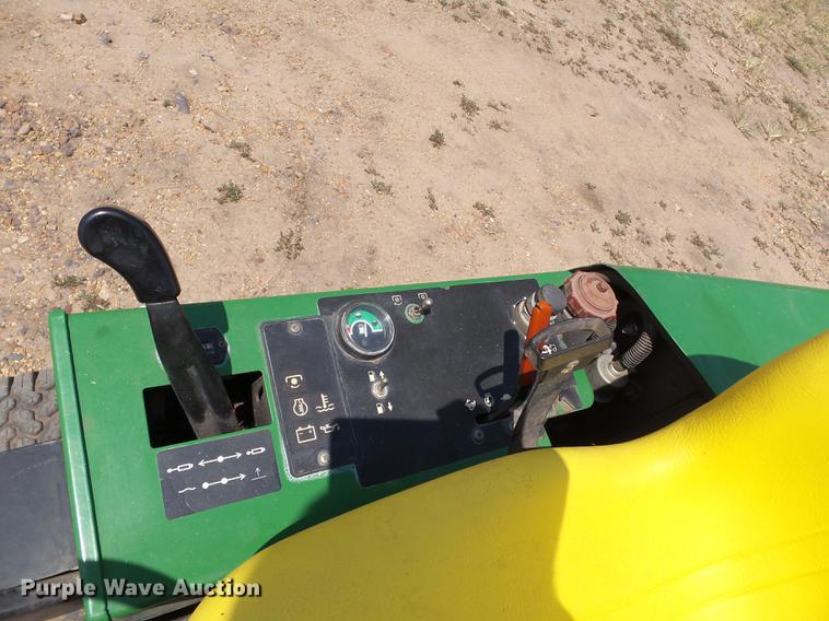 image for item DB7069 John Deere F935 lawn mower