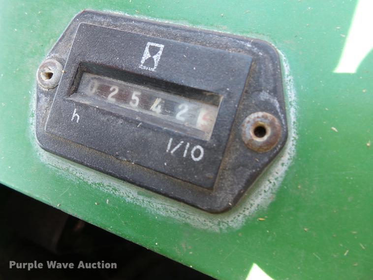 image for item DB7069 John Deere F935 lawn mower
