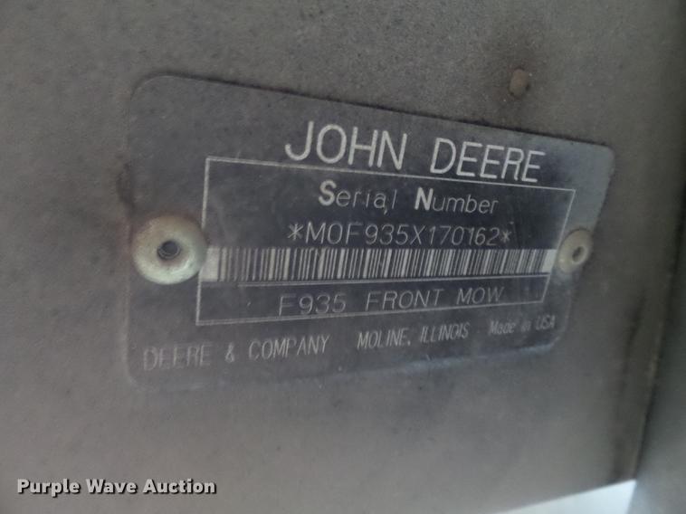 image for item DB7069 John Deere F935 lawn mower