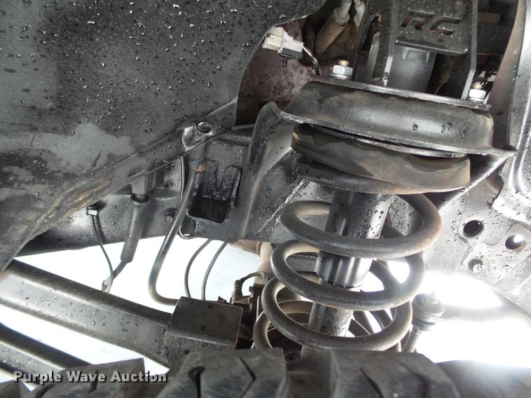 image for item DB7070 2001 Dodge Ram 2500 pickup truck