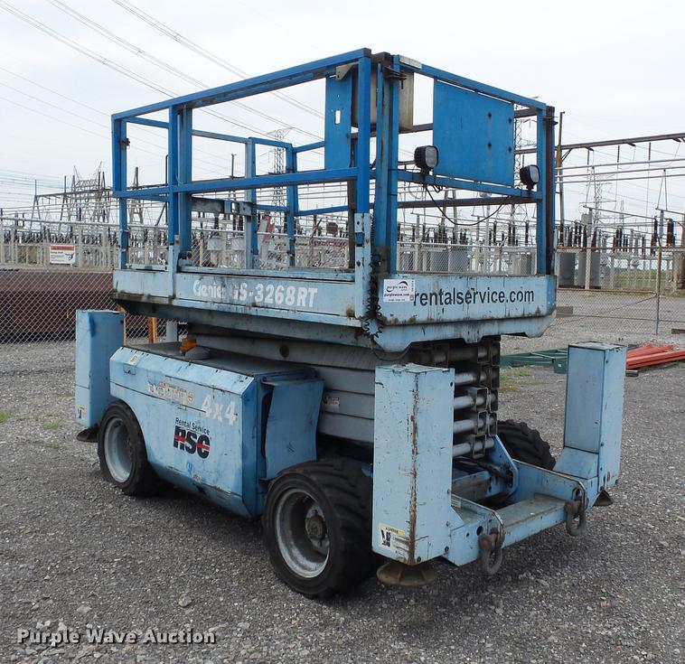 image for item DB7074 2003 Genie GS3268 RT scissor lift
