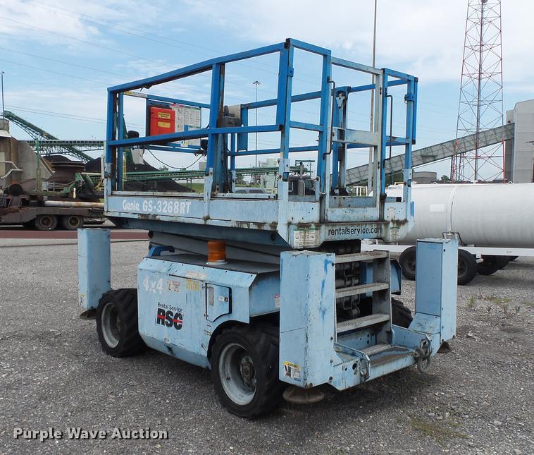 image for item DB7074 2003 Genie GS3268 RT scissor lift