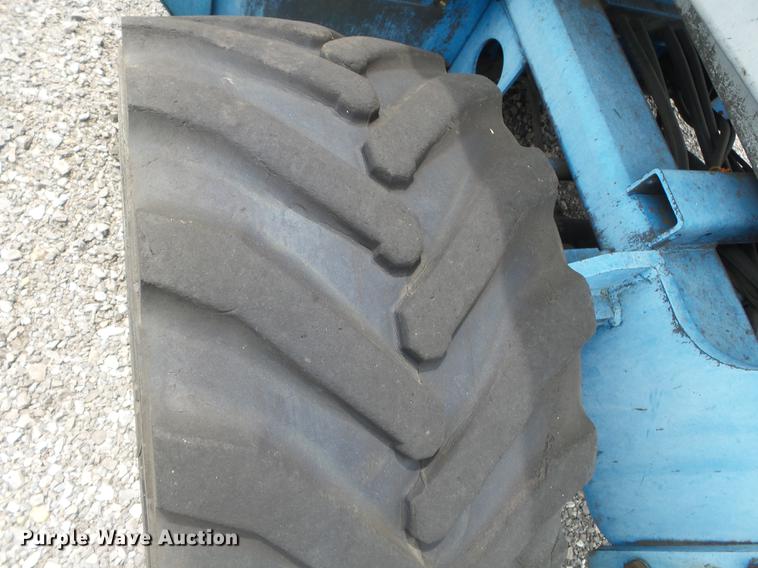 image for item DB7074 2003 Genie GS3268 RT scissor lift