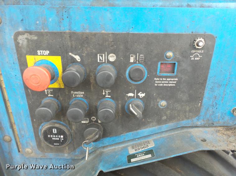 image for item DB7074 2003 Genie GS3268 RT scissor lift