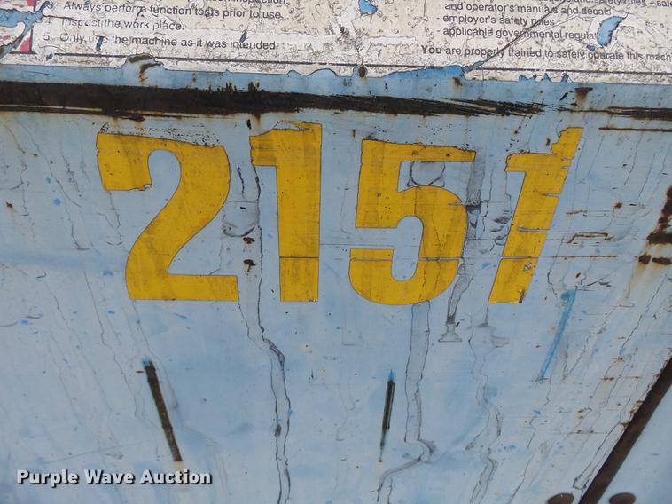 image for item DB7074 2003 Genie GS3268 RT scissor lift