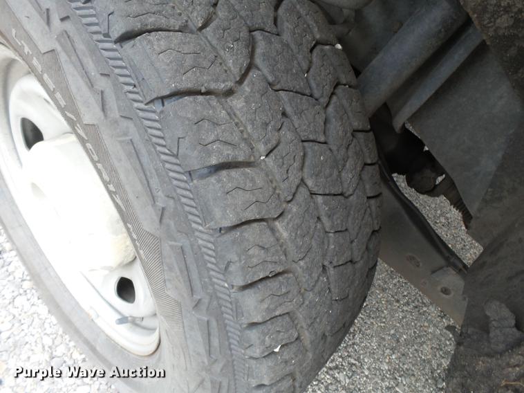 image for item DB7076 2011 Ford F250 Super Duty Crew Cab pickup truck