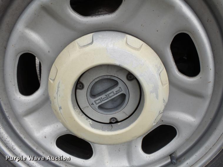 image for item DB7076 2011 Ford F250 Super Duty Crew Cab pickup truck