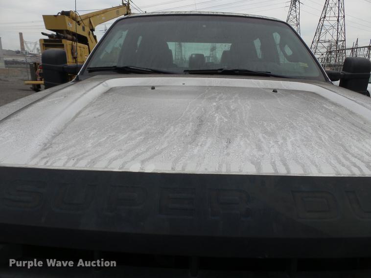 image for item DB7076 2011 Ford F250 Super Duty Crew Cab pickup truck