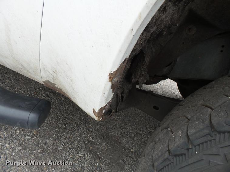 image for item DB7076 2011 Ford F250 Super Duty Crew Cab pickup truck