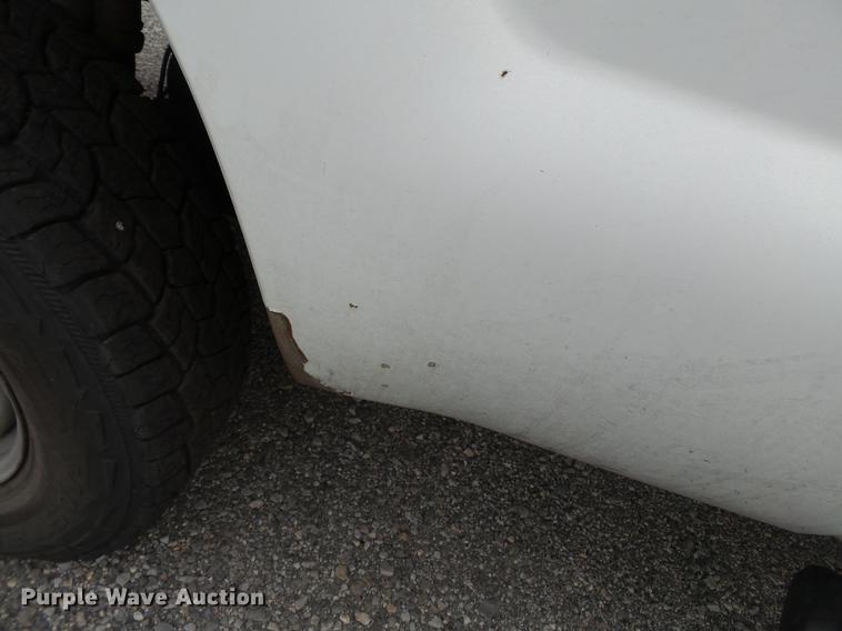 image for item DB7076 2011 Ford F250 Super Duty Crew Cab pickup truck