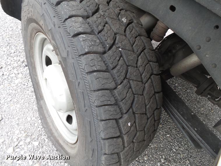 image for item DB7076 2011 Ford F250 Super Duty Crew Cab pickup truck