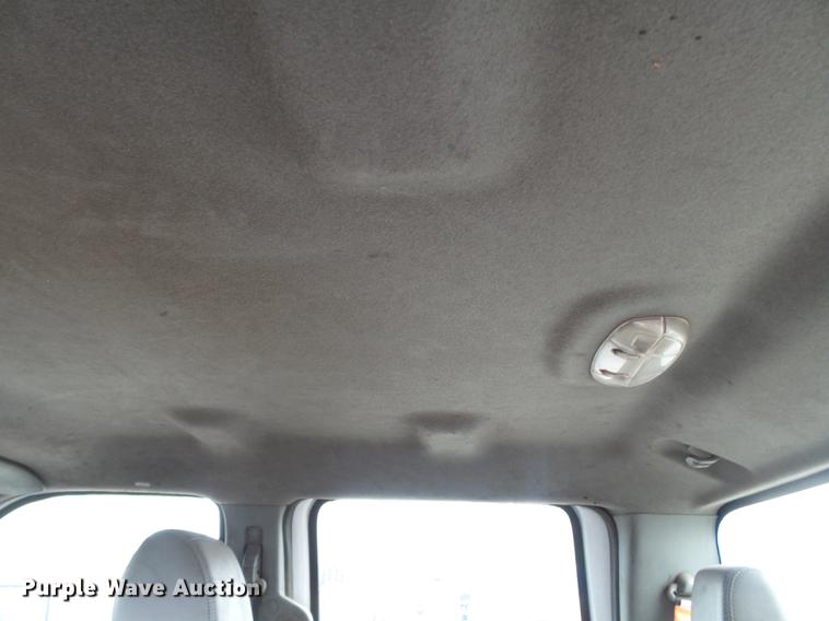 image for item DB7076 2011 Ford F250 Super Duty Crew Cab pickup truck