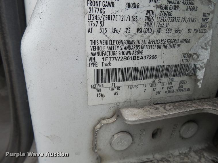 image for item DB7076 2011 Ford F250 Super Duty Crew Cab pickup truck