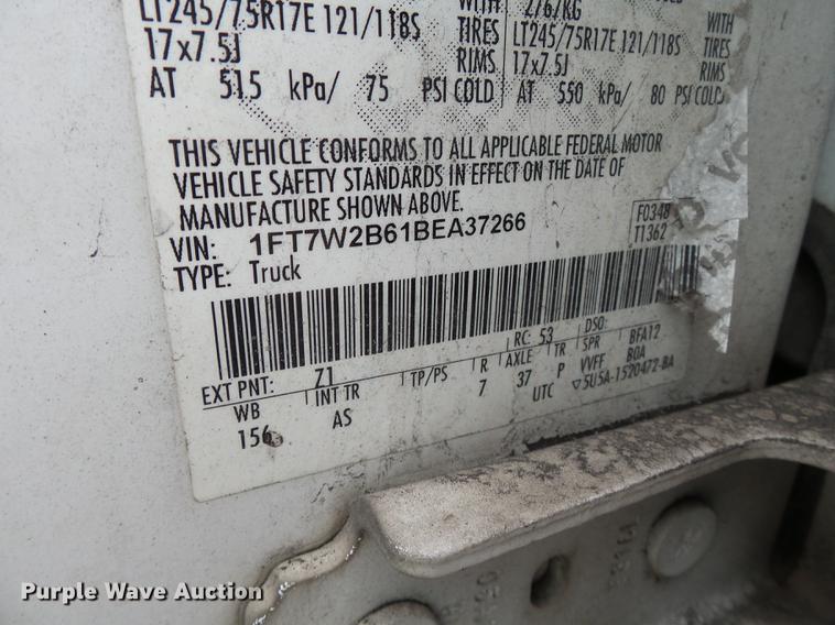 image for item DB7076 2011 Ford F250 Super Duty Crew Cab pickup truck