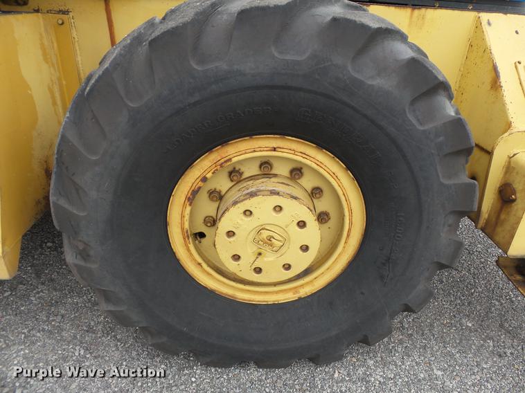 image for item DB7077 1972 Grove RT59S crane