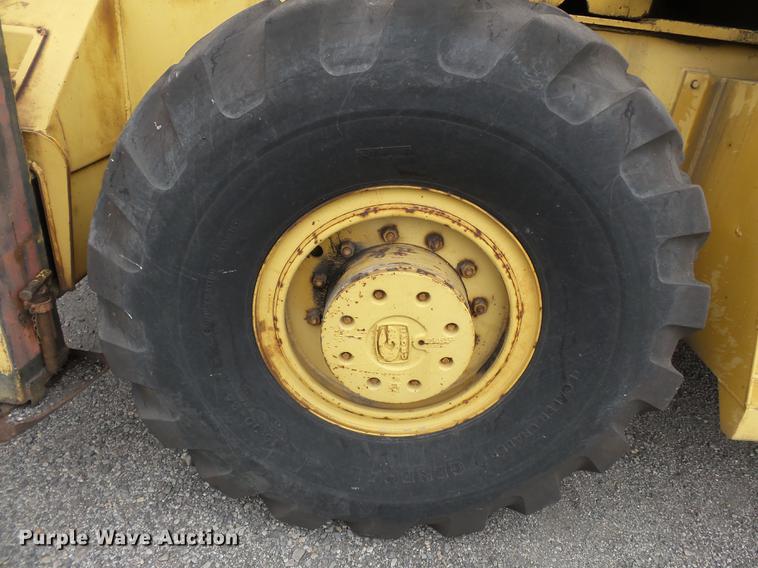 image for item DB7077 1972 Grove RT59S crane