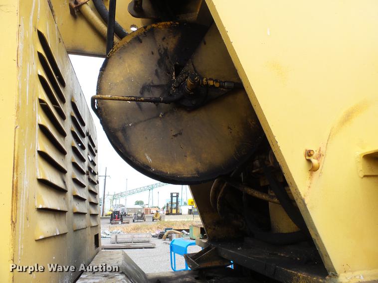 image for item DB7077 1972 Grove RT59S crane