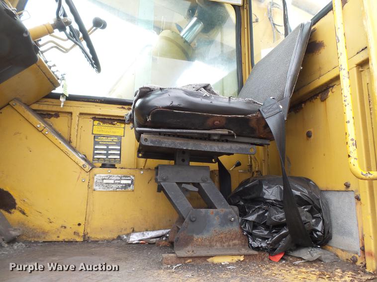 image for item DB7077 1972 Grove RT59S crane