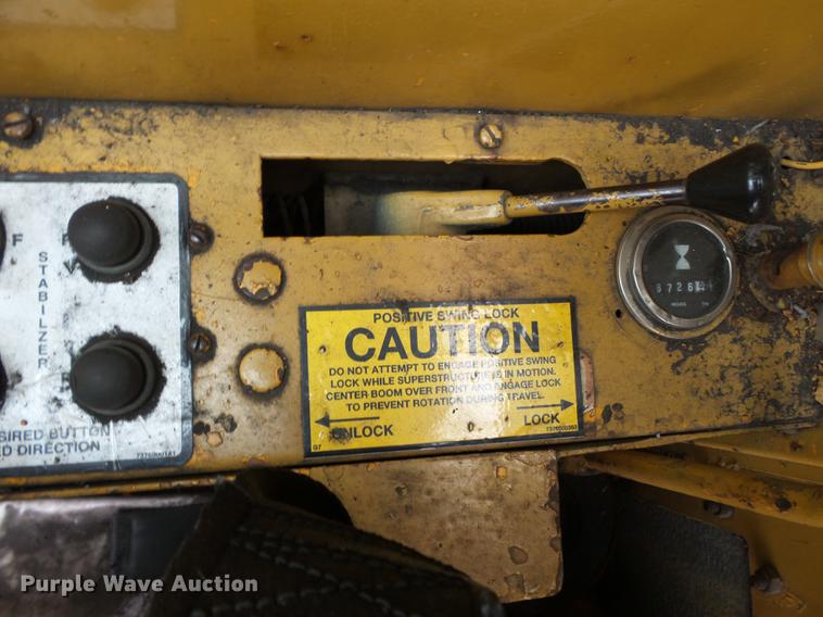 image for item DB7077 1972 Grove RT59S crane