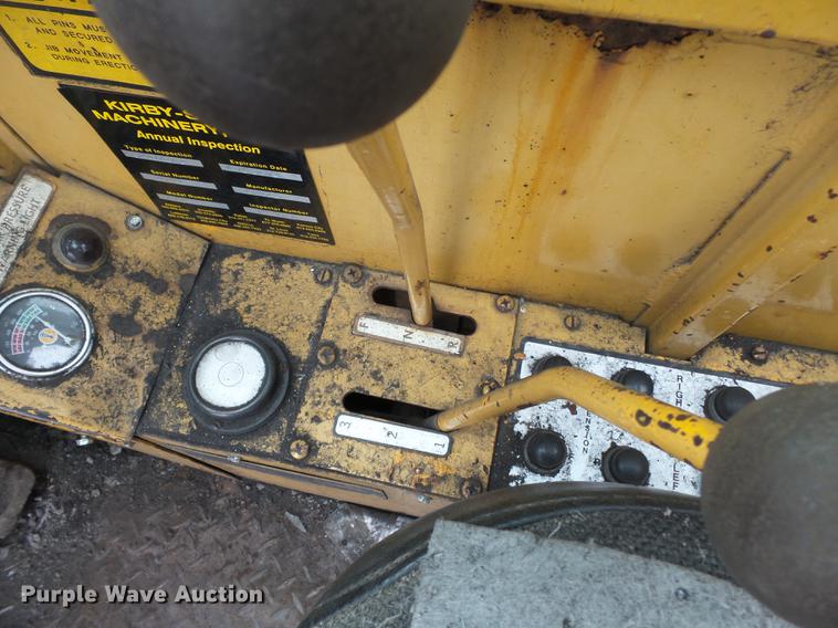 image for item DB7077 1972 Grove RT59S crane