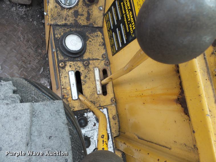 image for item DB7077 1972 Grove RT59S crane