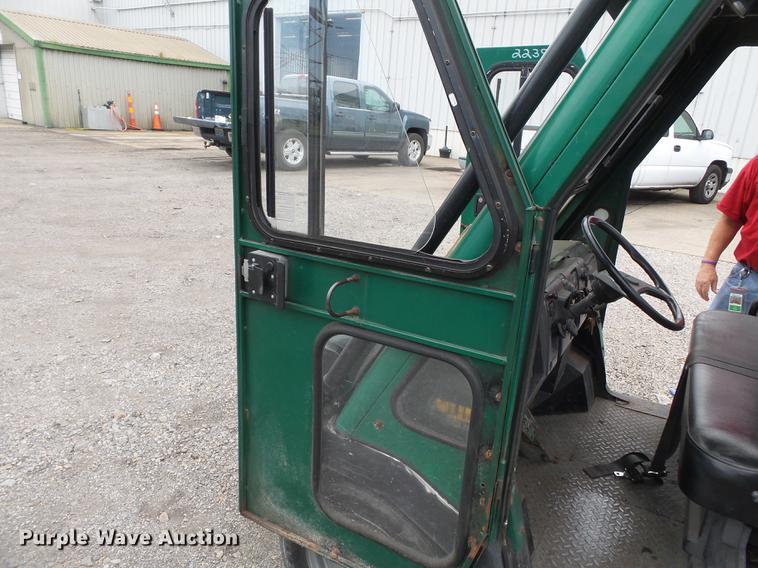 image for item DB7079 Kawasaki Mule 3010 utility vehicle