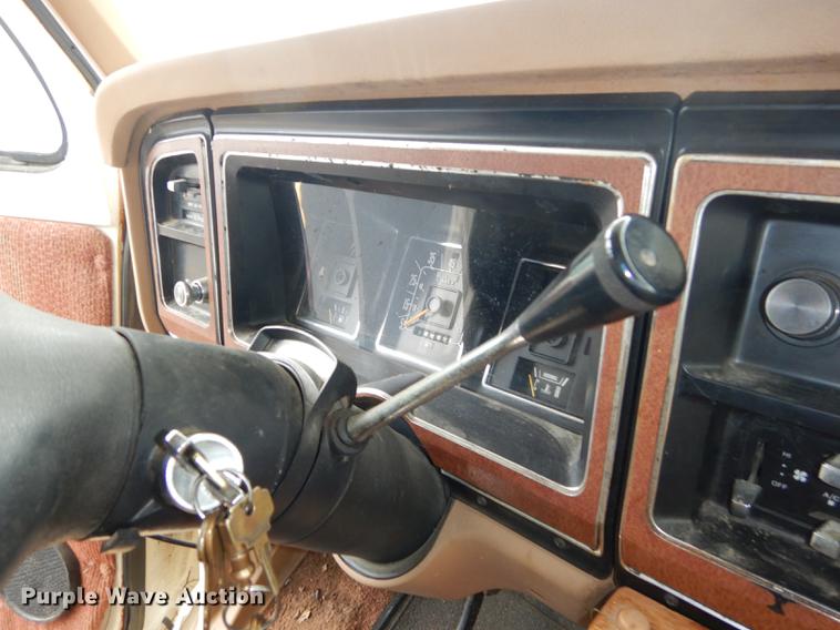 image for item DB8343 1984 Ford Econoline E350 RV