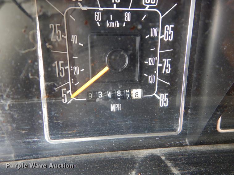 image for item DB8343 1984 Ford Econoline E350 RV