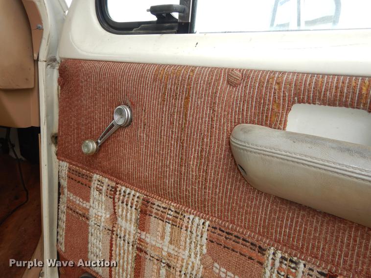 image for item DB8343 1984 Ford Econoline E350 RV