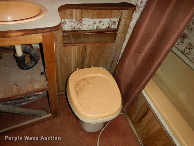 image for item DB8343 1984 Ford Econoline E350 RV