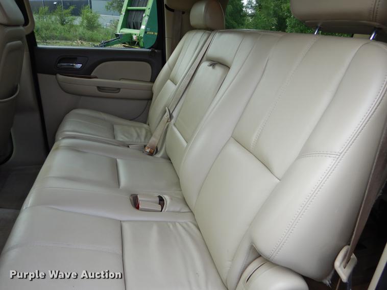 image for item DB8350 2007 GMC Yukon XL SLT SUV