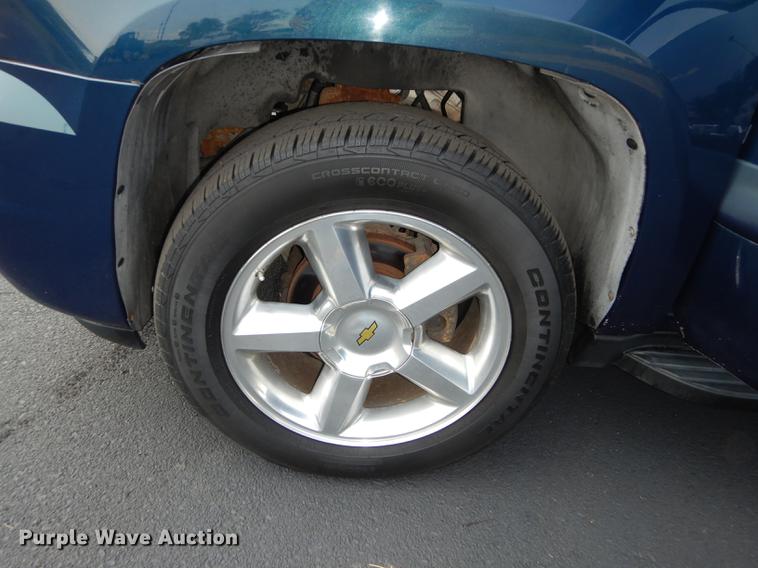 image for item DB8350 2007 GMC Yukon XL SLT SUV