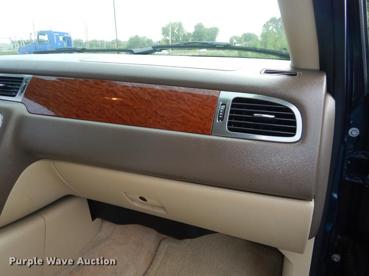 image for item DB8350 2007 GMC Yukon XL SLT SUV