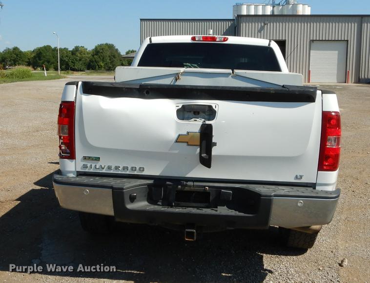 image for item DB8351 2010 Chevrolet Silverado 1500 Z71 Ext. Cab pickup truck