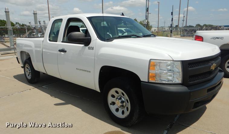 image for item DB8360 2011 Chevrolet Silverado 1500 Ext. Cab pickup truck