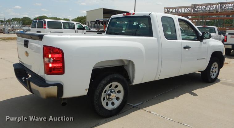 image for item DB8360 2011 Chevrolet Silverado 1500 Ext. Cab pickup truck