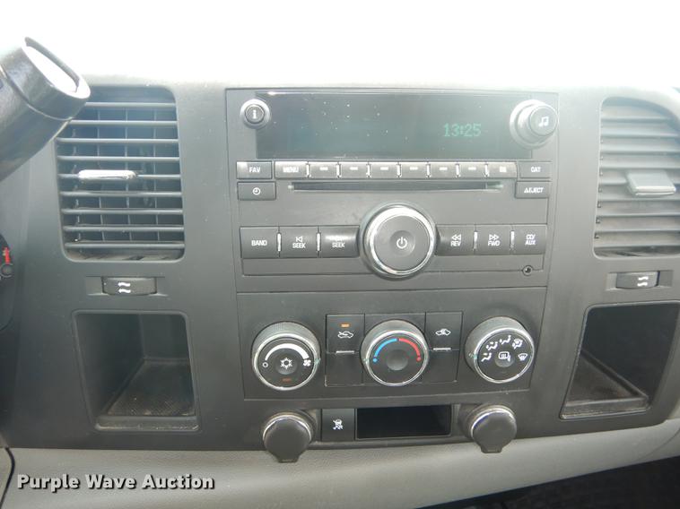 image for item DB8360 2011 Chevrolet Silverado 1500 Ext. Cab pickup truck