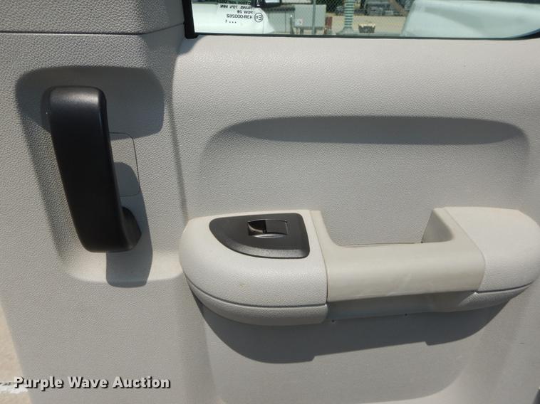 image for item DB8360 2011 Chevrolet Silverado 1500 Ext. Cab pickup truck