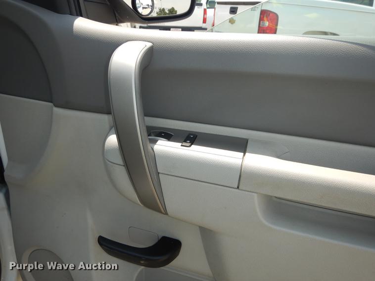 image for item DB8360 2011 Chevrolet Silverado 1500 Ext. Cab pickup truck