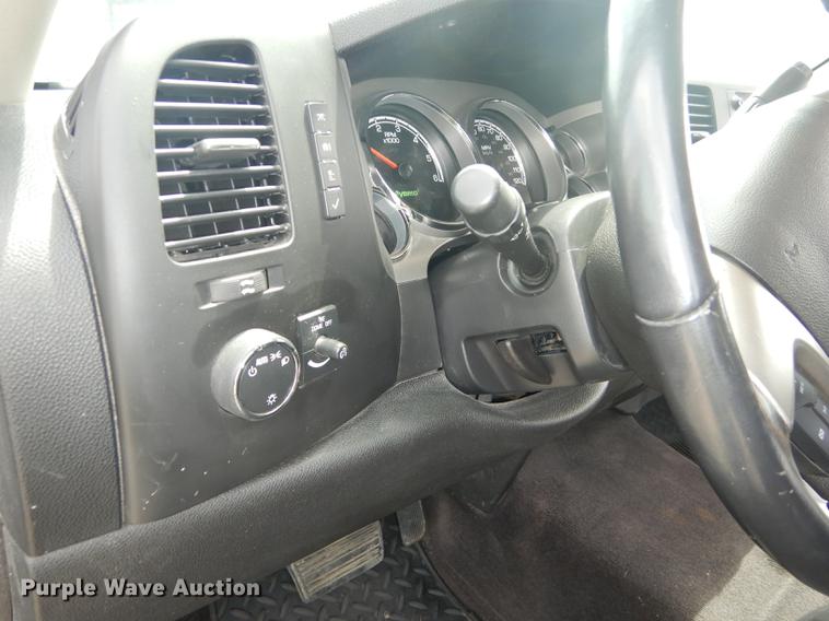 image for item DB8361 2012 Chevrolet Silverado 1500 Crew Cab pickup truck