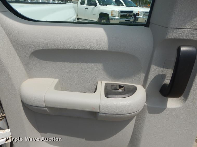 image for item DB8362 2011 Chevrolet Silverado 1500 Ext. Cab pickup truck