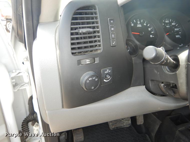 image for item DB8362 2011 Chevrolet Silverado 1500 Ext. Cab pickup truck