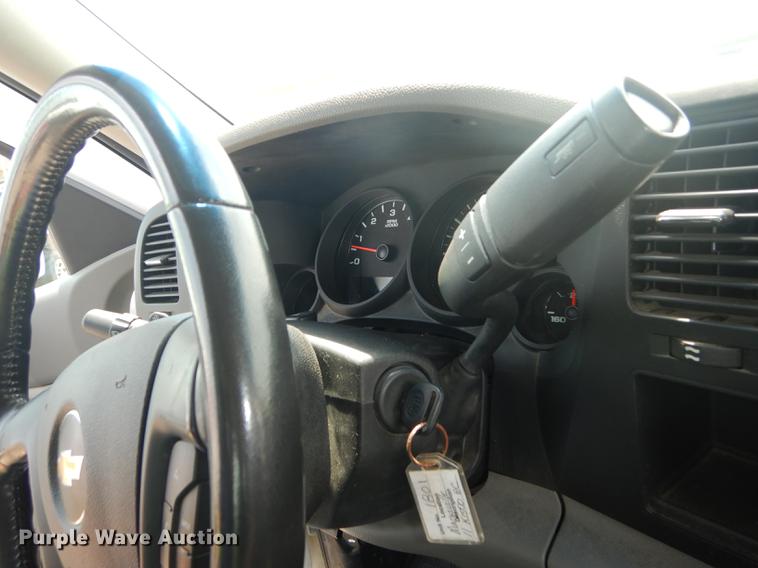 image for item DB8362 2011 Chevrolet Silverado 1500 Ext. Cab pickup truck