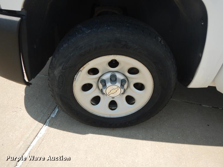 image for item DB8364 2007 Chevrolet Silverado 1500 Ext. Cab pickup truck