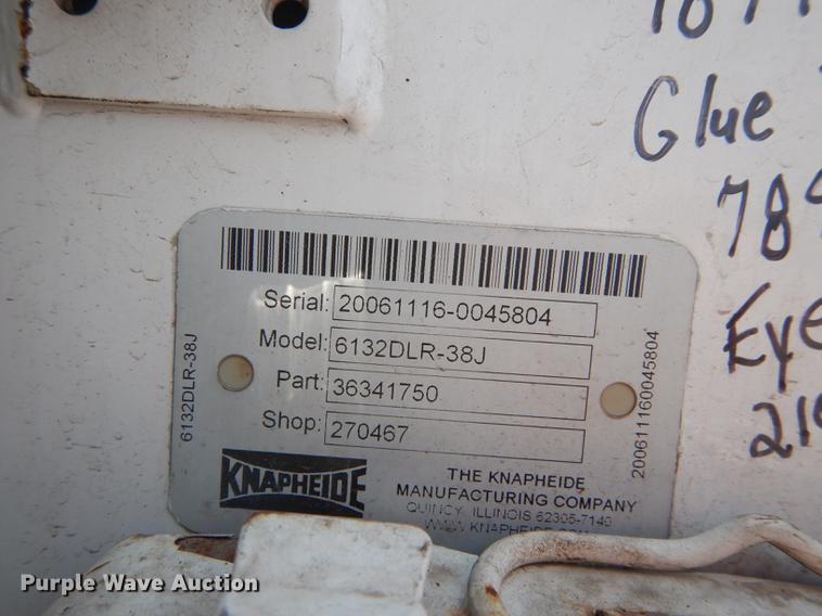 image for item DB8365 2007 Ford F550 Super Duty XL utility truck with crane