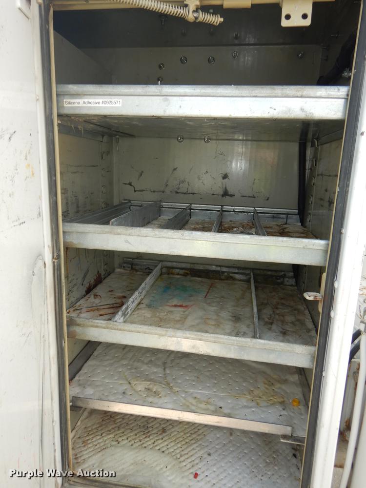 image for item DB8365 2007 Ford F550 Super Duty XL utility truck with crane