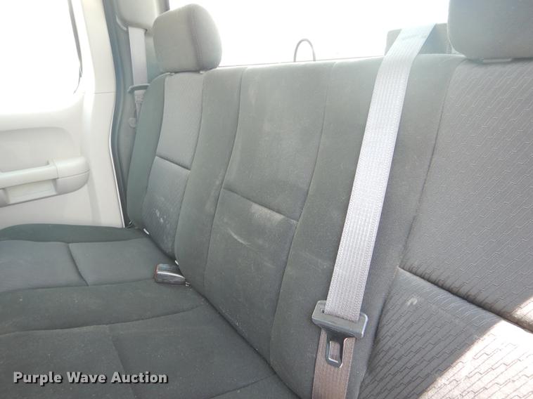 image for item DB8366 2011 Chevrolet Silverado 1500 Ext. Cab pickup truck