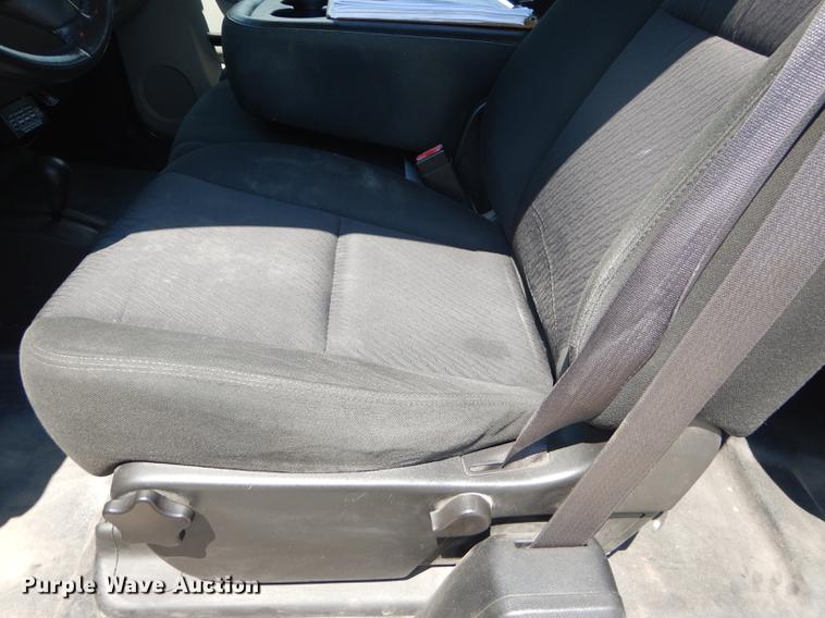 image for item DB8366 2011 Chevrolet Silverado 1500 Ext. Cab pickup truck