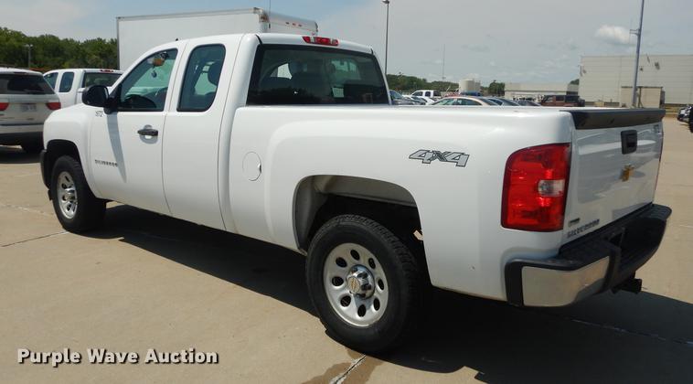 image for item DB8367 2012 Chevrolet Silverado 1500 Ext. Cab pickup truck