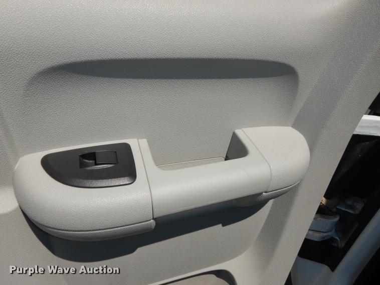 image for item DB8367 2012 Chevrolet Silverado 1500 Ext. Cab pickup truck